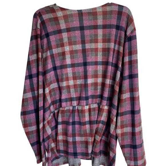 🖤 Lane Bryant 26/28 Plaid Wrap Top – Soft Knit Peplum Style 🖤 - Picture 7 of 9